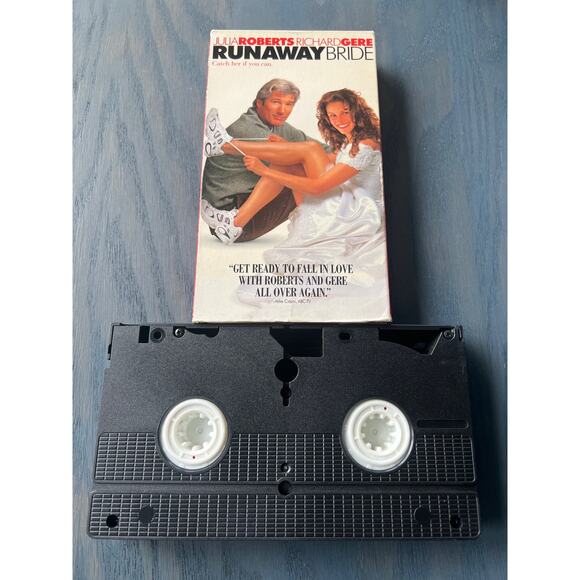 Runaway Bride Julia Roberts RomCom Movie Vintage 1999 VHS Tape Pre-Loved - Picture 4 of 4